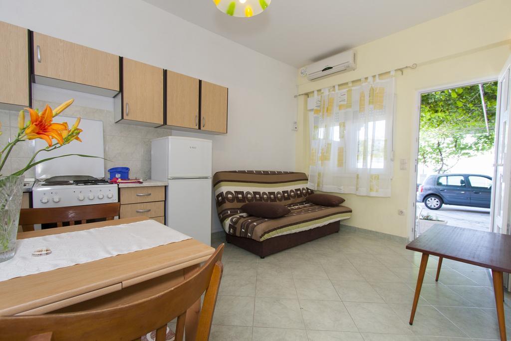 Apartment Mikulic Duće 外观 照片