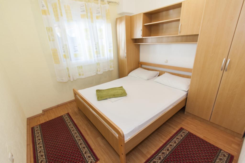 Apartment Mikulic Duće 外观 照片